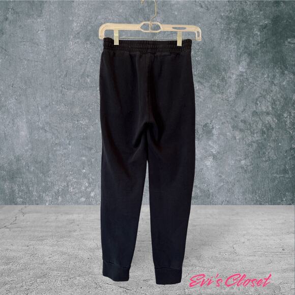 Nike Air Jordan Jumpman Black Joggers Youth Teen Size 12-13 Well Worn - Picture 1 of 7
